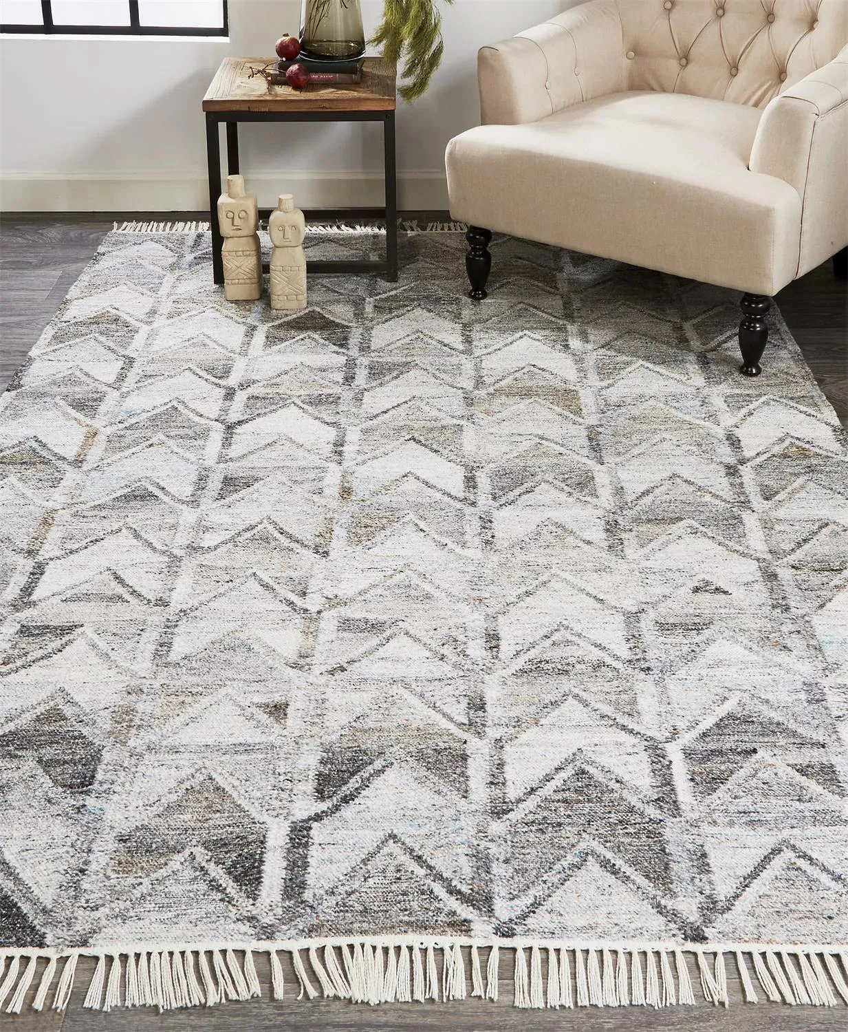 Beckett 8900813F Gray/Silver Rug