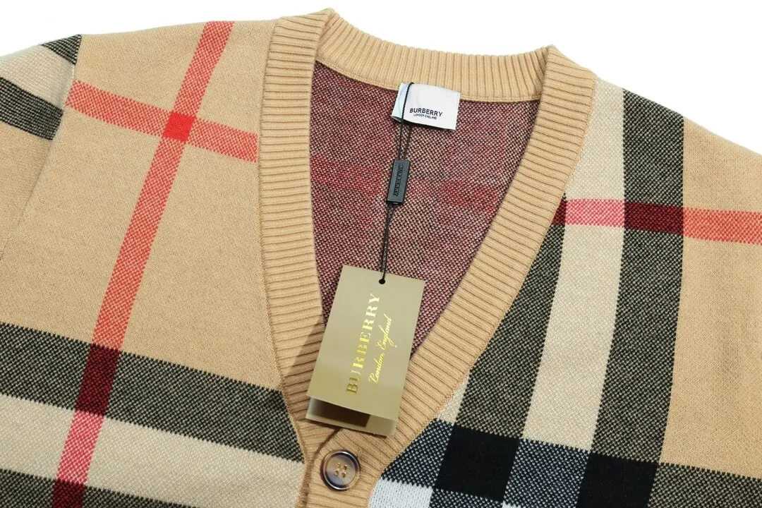 Burberry Vintage Check Cardigan Jacket