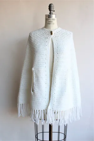 Vintage 1960s White Knit Cape or Poncho